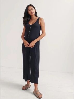 HATCH The 24/7 Feeding Jumpsuit Black Maternity Nursing Post Partum Baby Mother